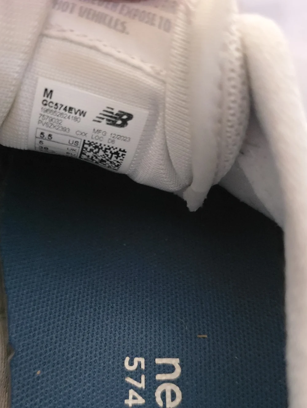 💥5 For $20 New Balance White & Light Gray Sneakers